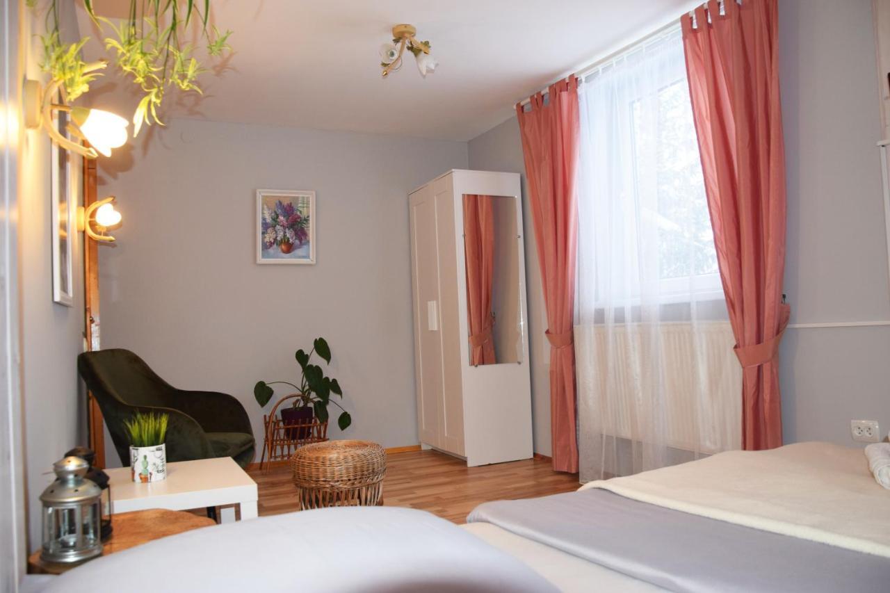 Sadyba Anastasia Slavske Buitenkant foto