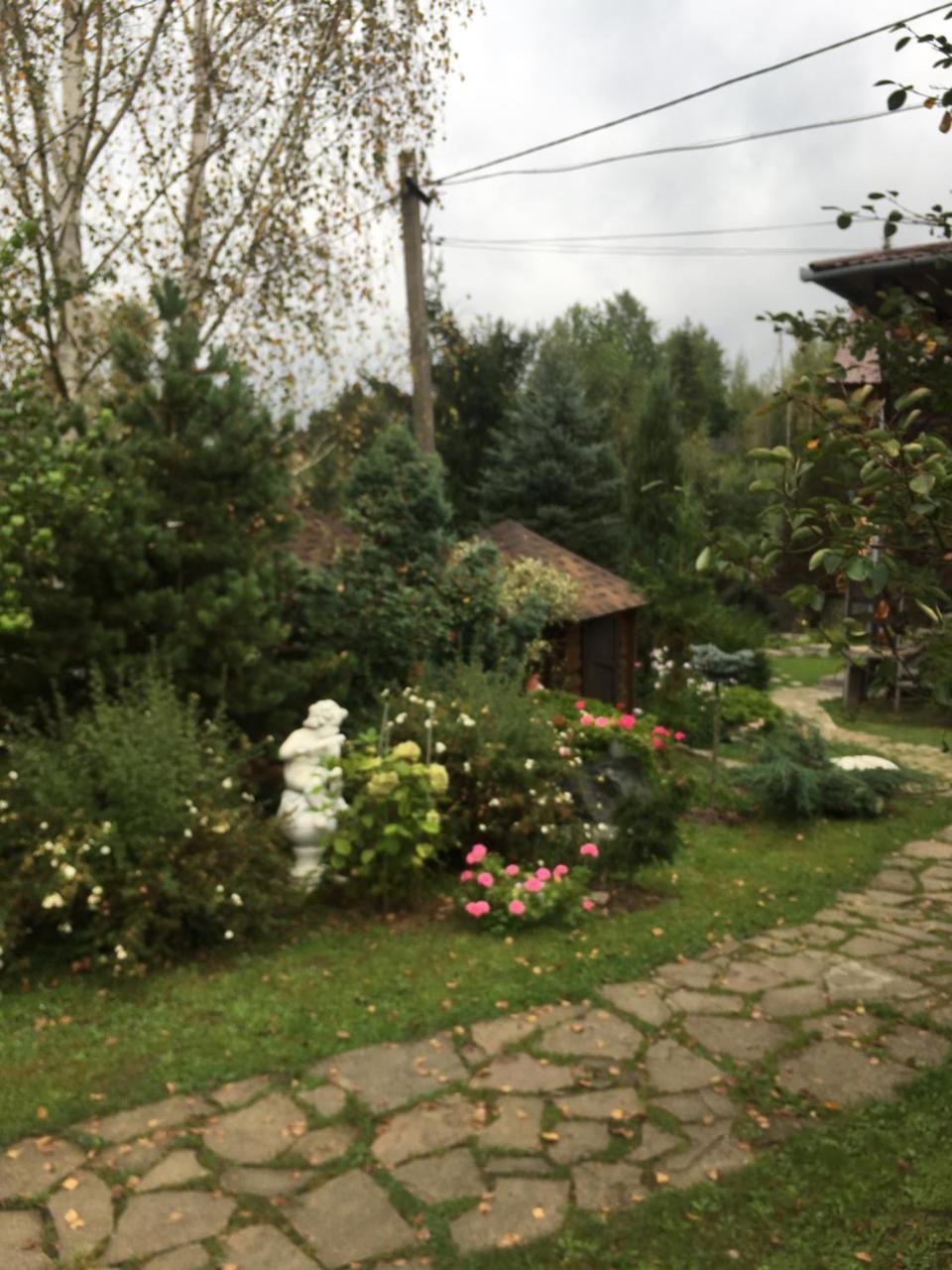 Sadyba Anastasia Slavske Buitenkant foto