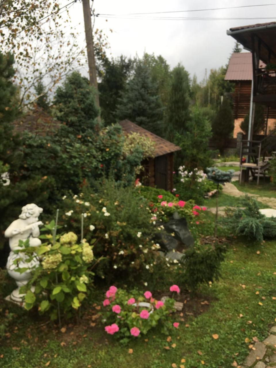 Sadyba Anastasia Slavske Buitenkant foto
